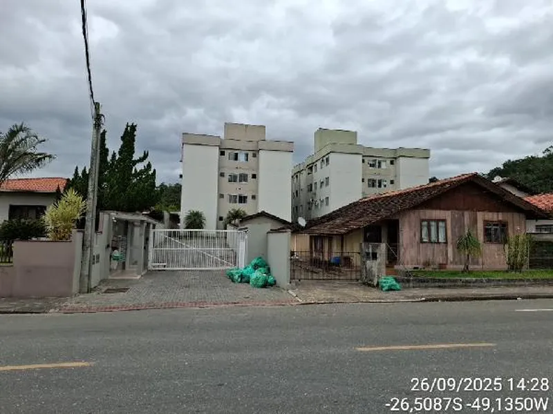 Apartamento em Leilão Extrajudicial