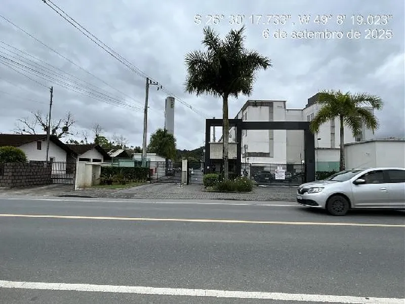 Apartamento em Leilão Extrajudicial