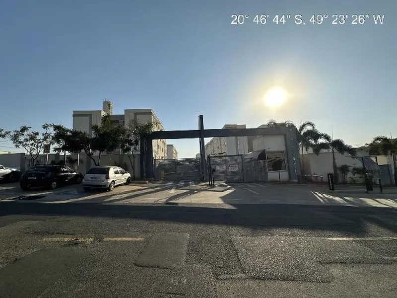 Apartamento em Leilão Extrajudicial