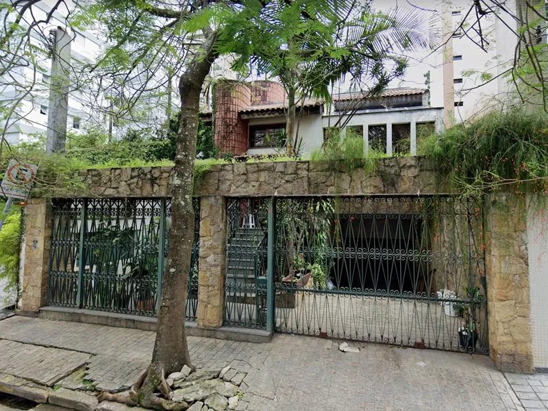 Prédio em Leilão Judicial