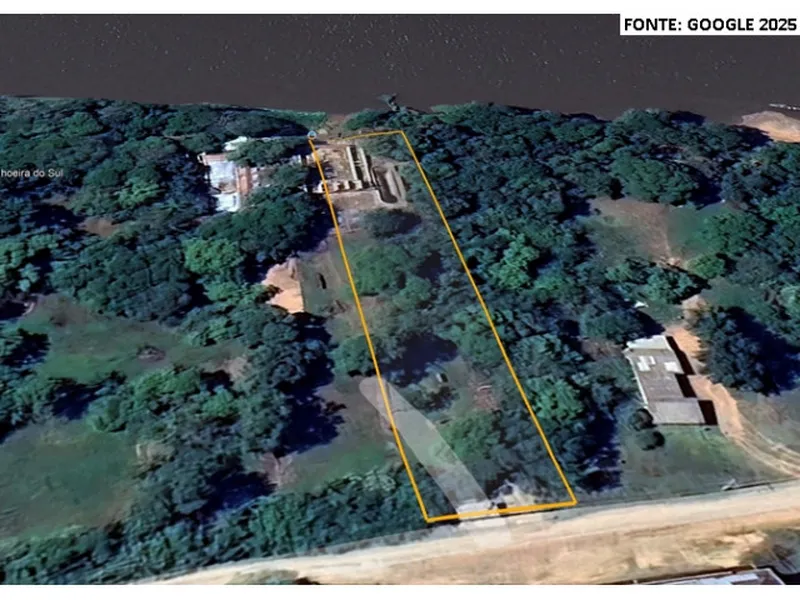 Comercial em leilão