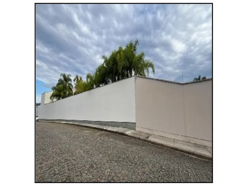 Terreno em Leilão Extrajudicial