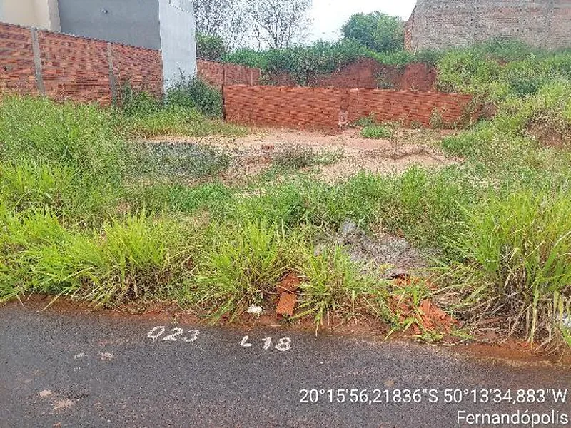 Terreno em Licitação