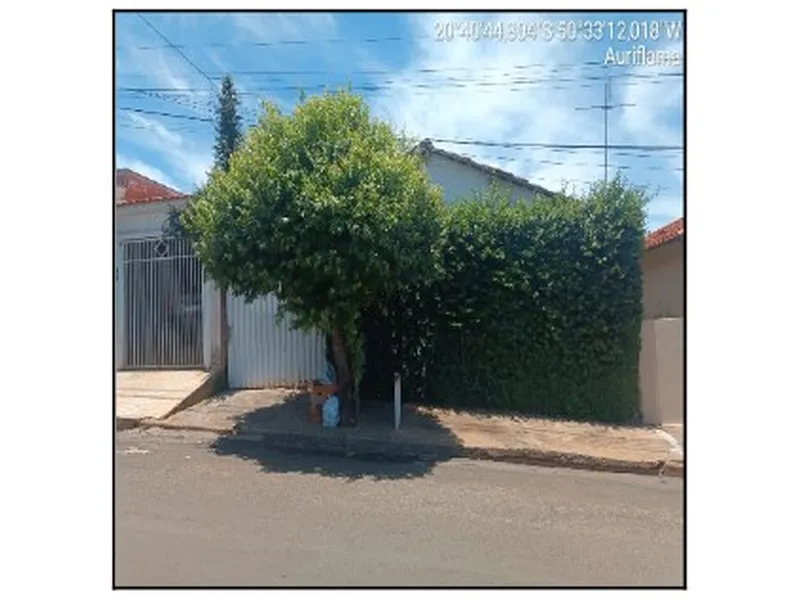 Casa em Leilão Extrajudicial