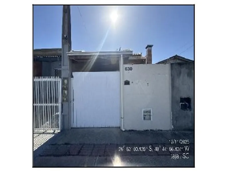 Casa em Leilão Extrajudicial