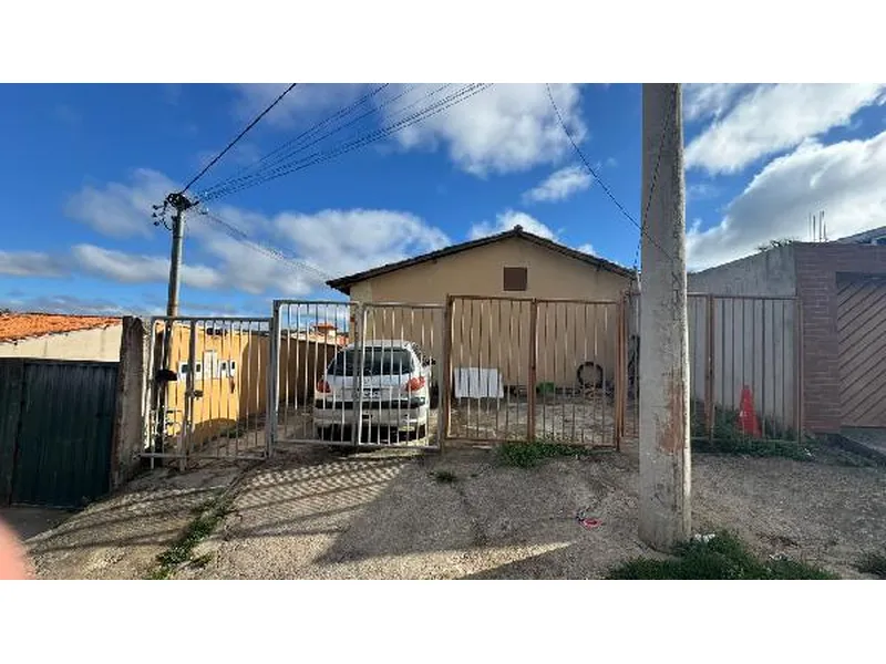 Casa em Leilão Extrajudicial