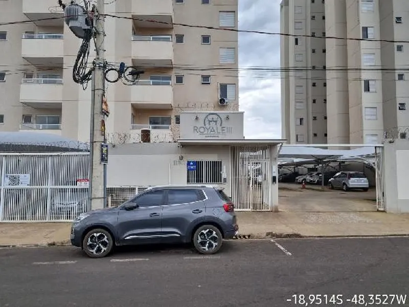 Apartamento em Leilão Extrajudicial