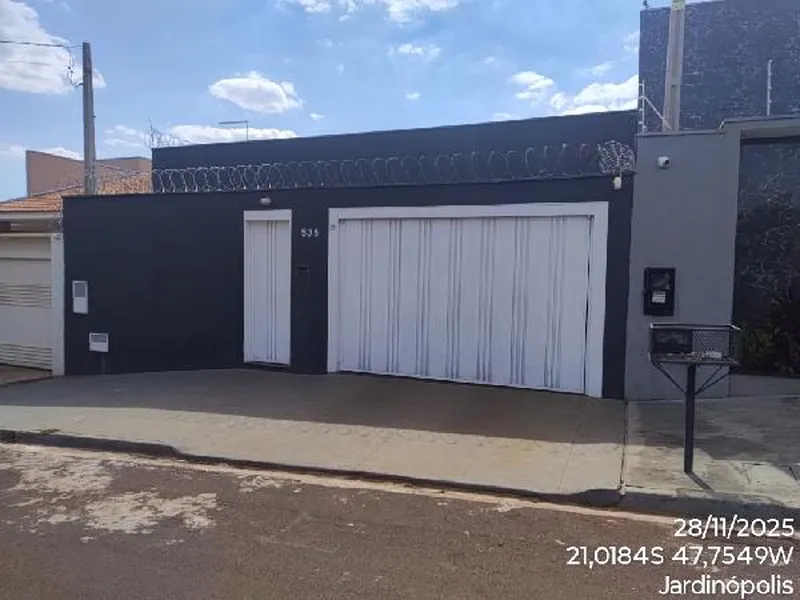 Casa em Leilão Extrajudicial