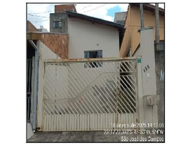 Prédio em Leilão Extrajudicial