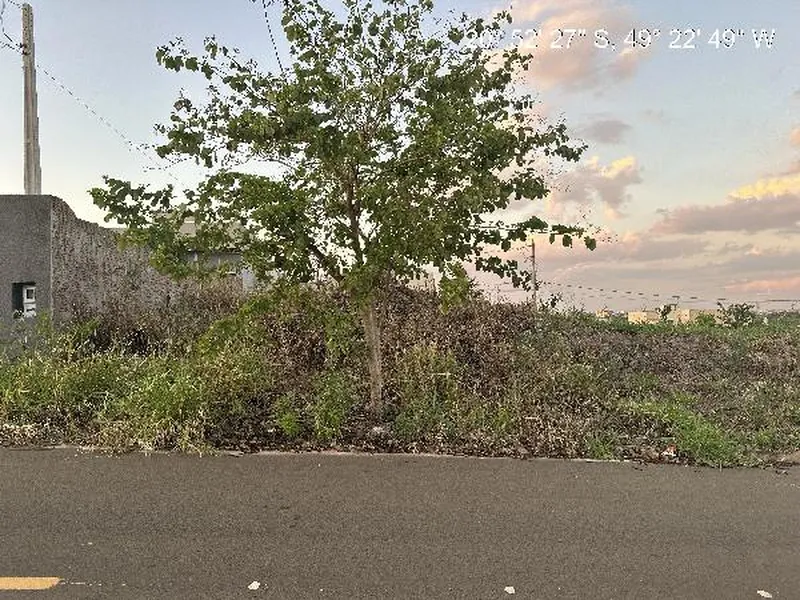 Terreno em Licitação