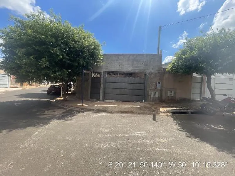 Casa em Leilão Extrajudicial