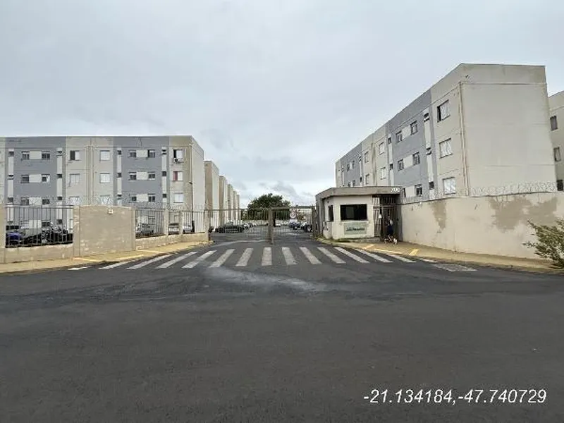 Apartamento em Leilão Extrajudicial