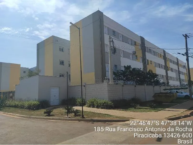 Apartamento em Licitação