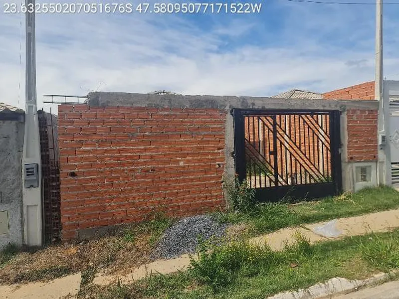 Prédio em Leilão Extrajudicial