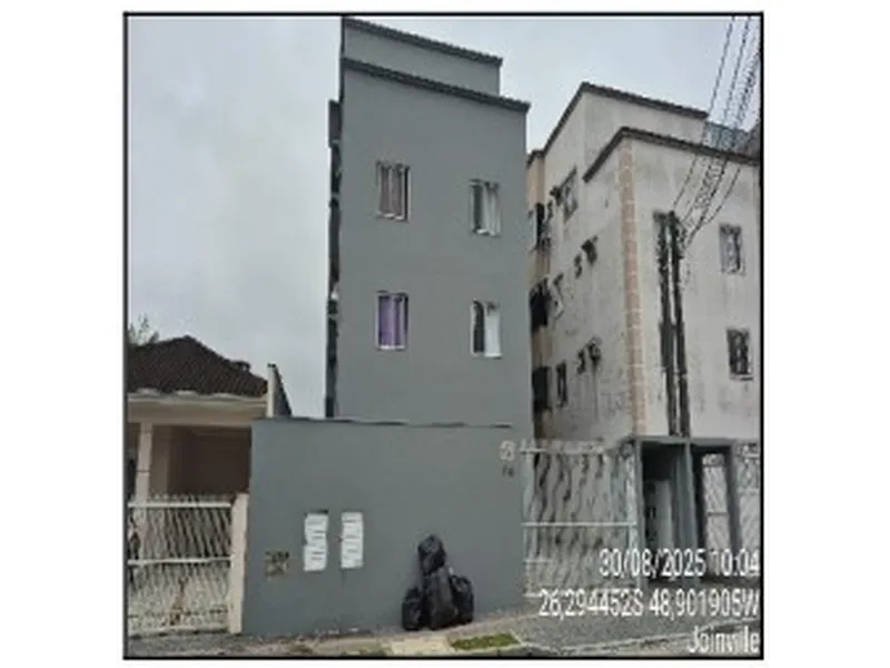 Apartamento em Licitação