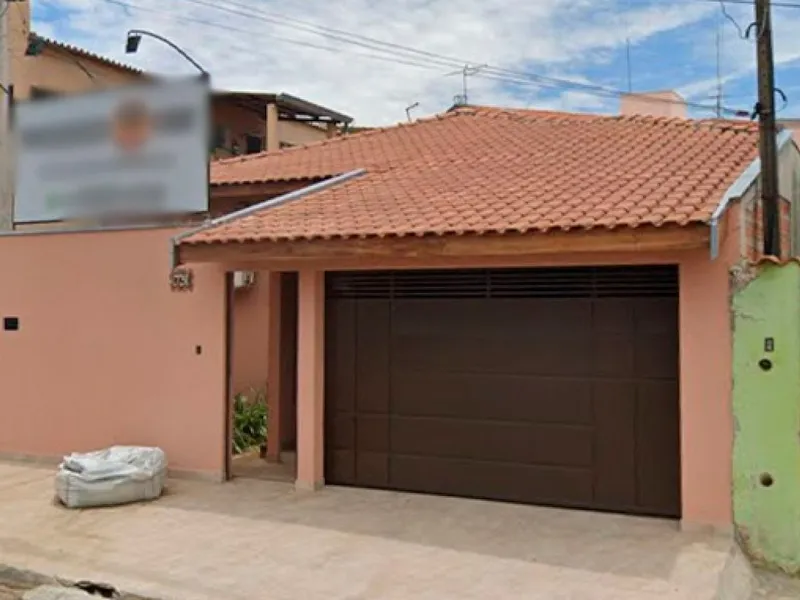 Casa em Leilão Extrajudicial