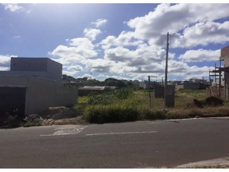 Terreno em Leilão Extrajudicial