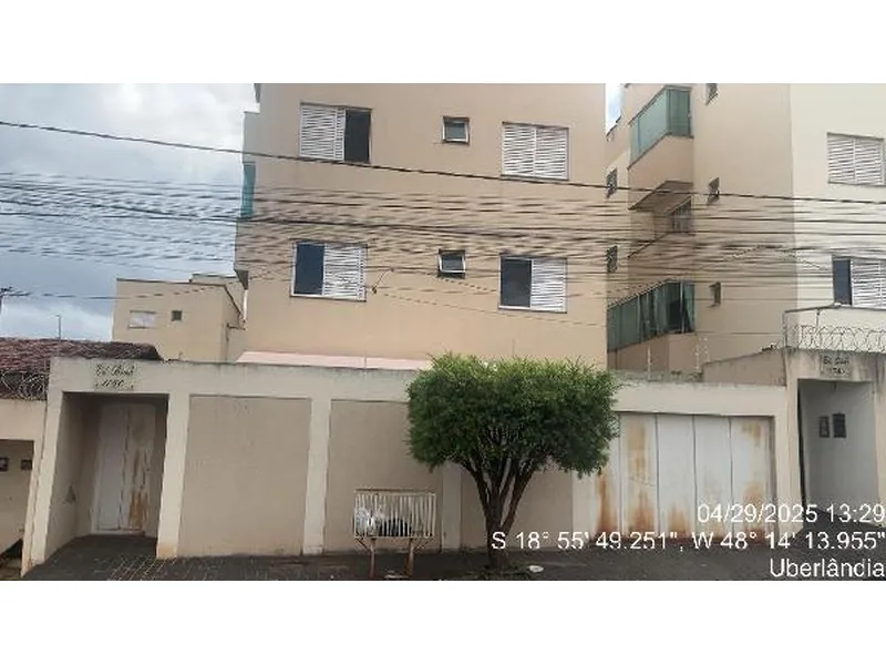 Apartamento em Licitação