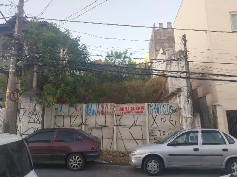 Prédio em Licitação