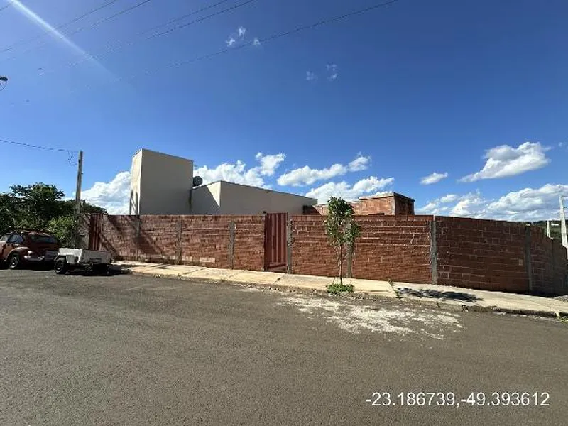 Casa em Leilão Extrajudicial