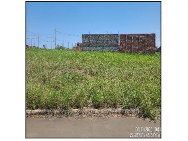 Terreno em Leilão Extrajudicial