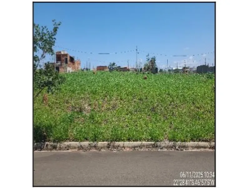 Terreno em Leilão Extrajudicial