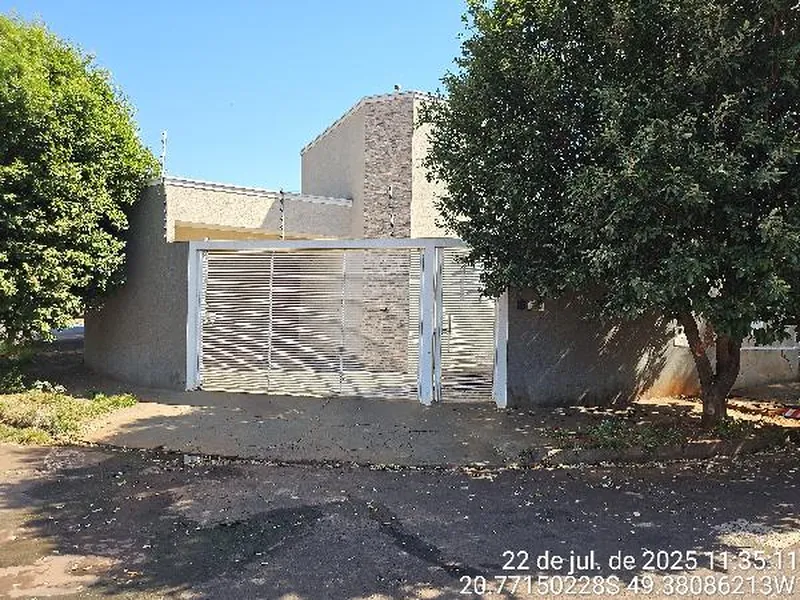 Casa em Leilão Extrajudicial