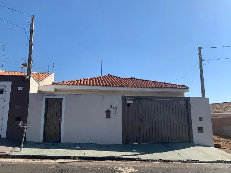 Casa em Leilão Extrajudicial