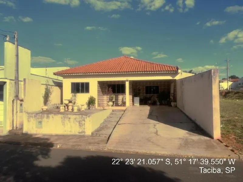 Casa em Leilão Extrajudicial