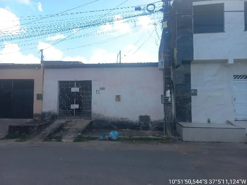 Casa em Leilão Extrajudicial