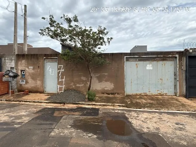 Casa em Leilão Extrajudicial