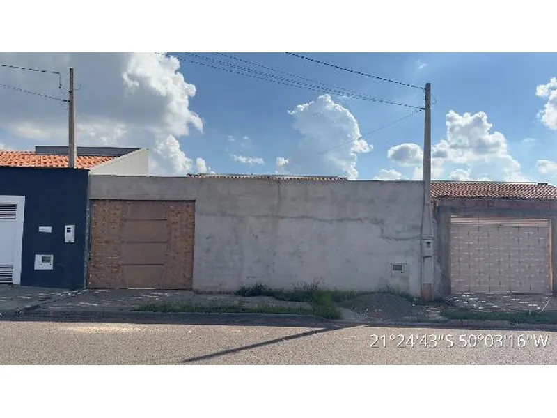 Casa em Leilão Extrajudicial