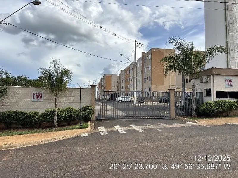 Apartamento em Leilão Extrajudicial