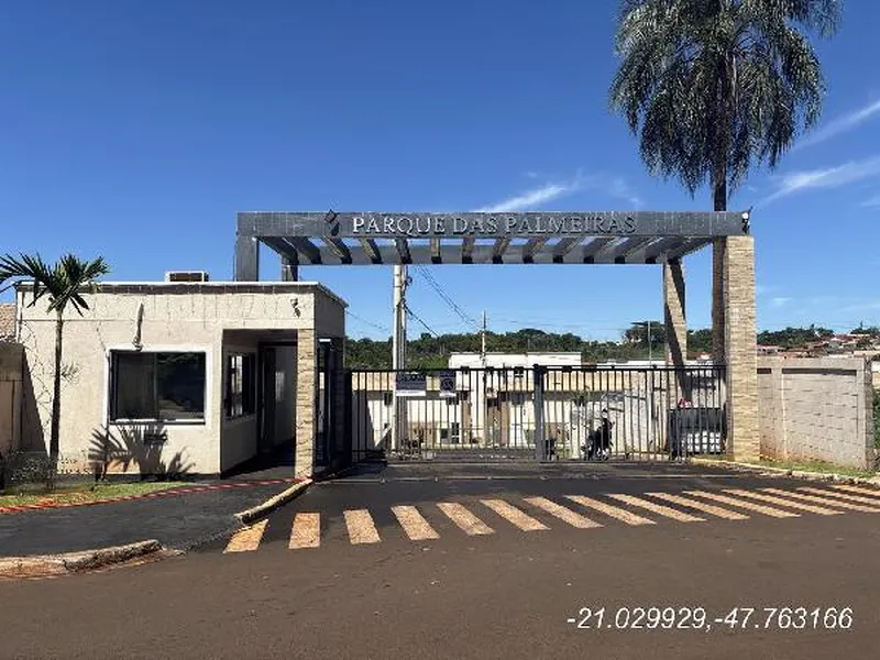 Casa em Leilão Extrajudicial