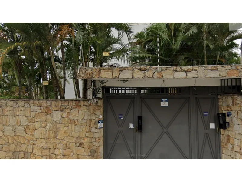 Apartamento em leilão