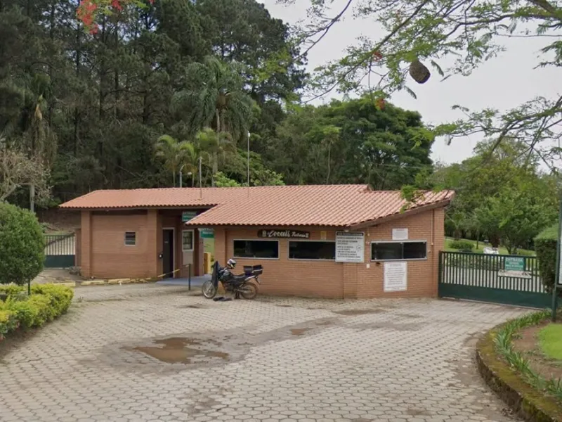 Terreno em leilão
