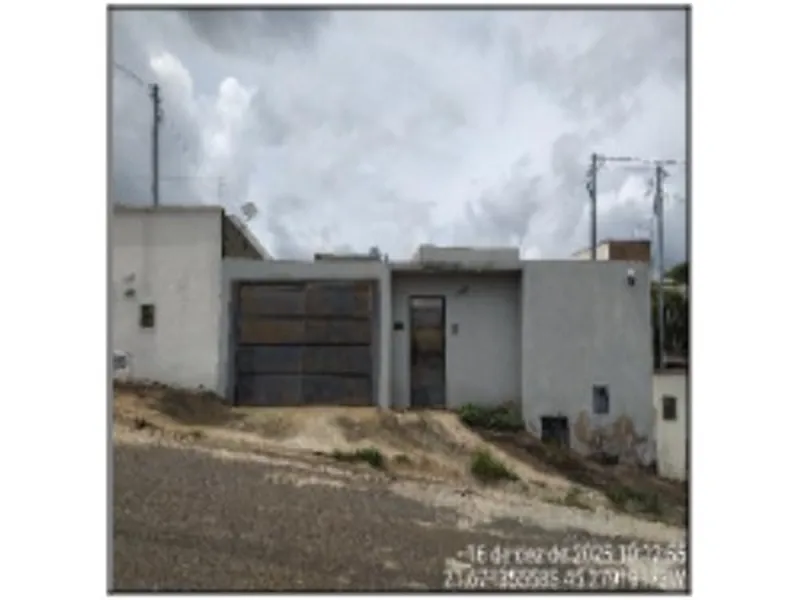 Casa em Leilão Extrajudicial