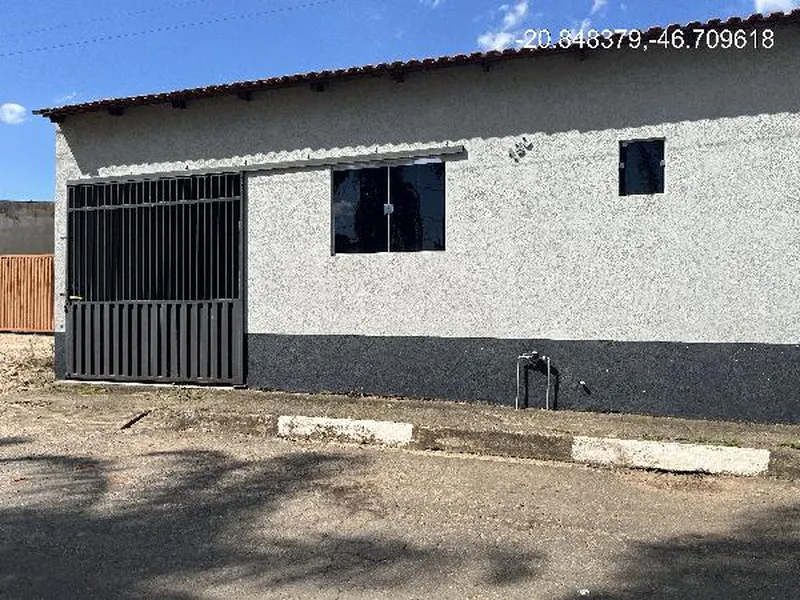 Casa em Leilão Extrajudicial