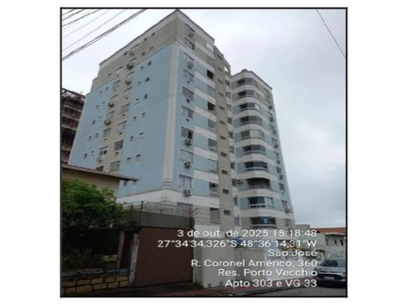 Apartamento em Licitação