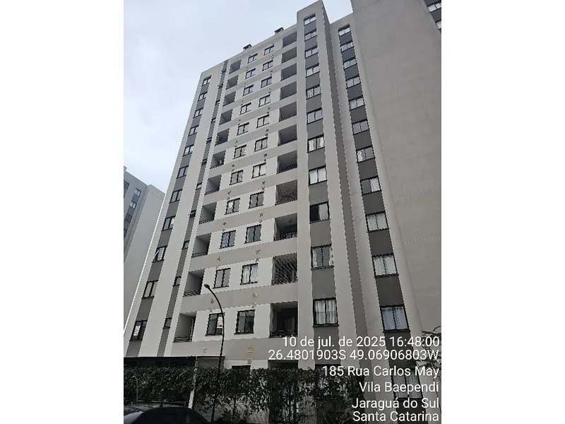 Apartamento em Licitação