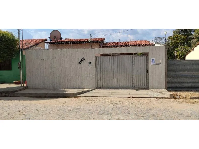 Casa em Leilão Extrajudicial