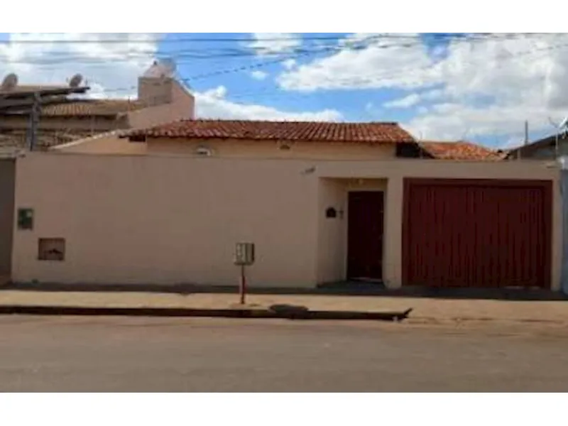 Casa em Leilão Extrajudicial