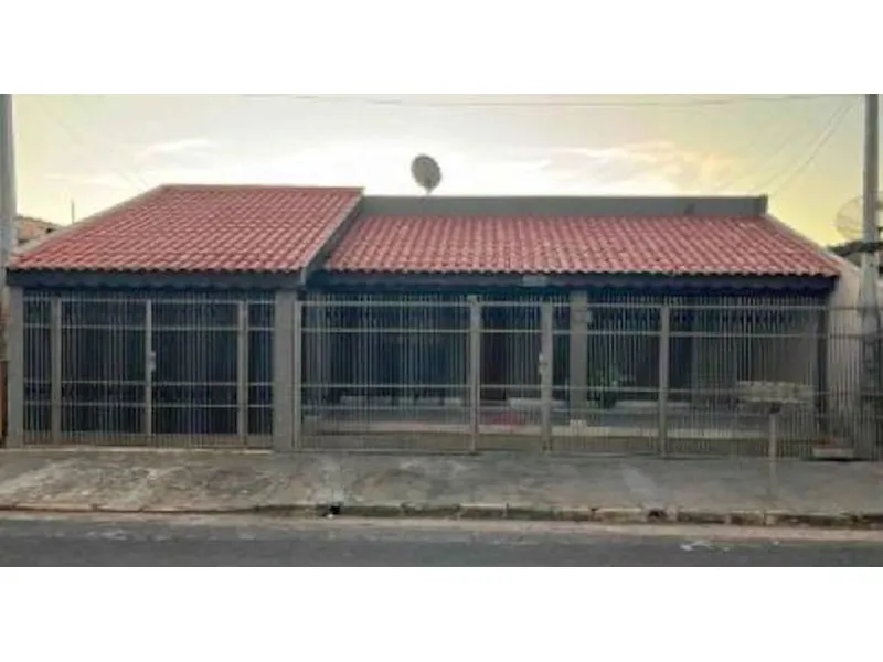 Casa em Leilão Extrajudicial