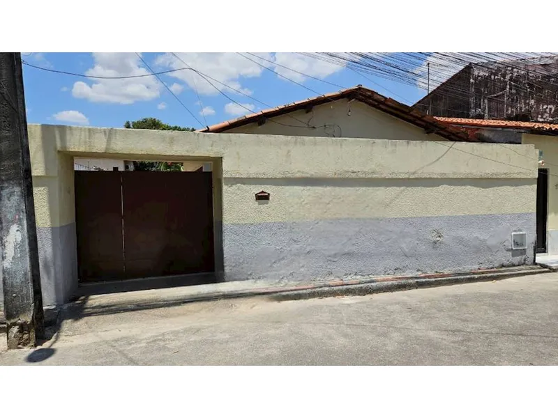 Casa em Leilão Extrajudicial