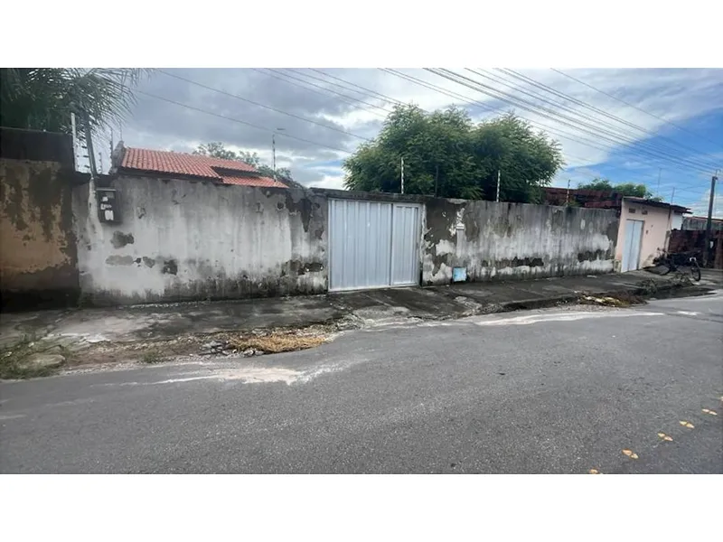 Casa em Leilão Extrajudicial