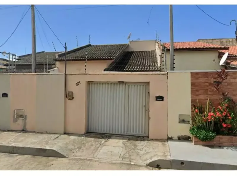 Casa em Leilão Extrajudicial