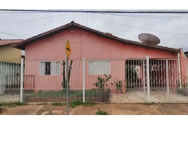 Casa em Leilão Extrajudicial