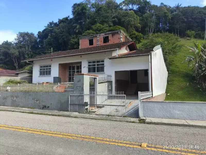 Casa em Leilão Extrajudicial