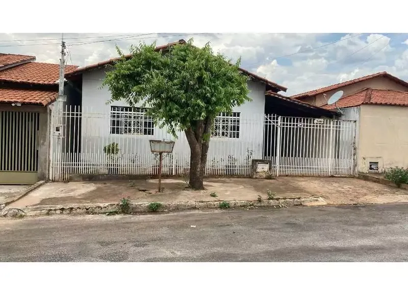 Casa em Leilão Extrajudicial