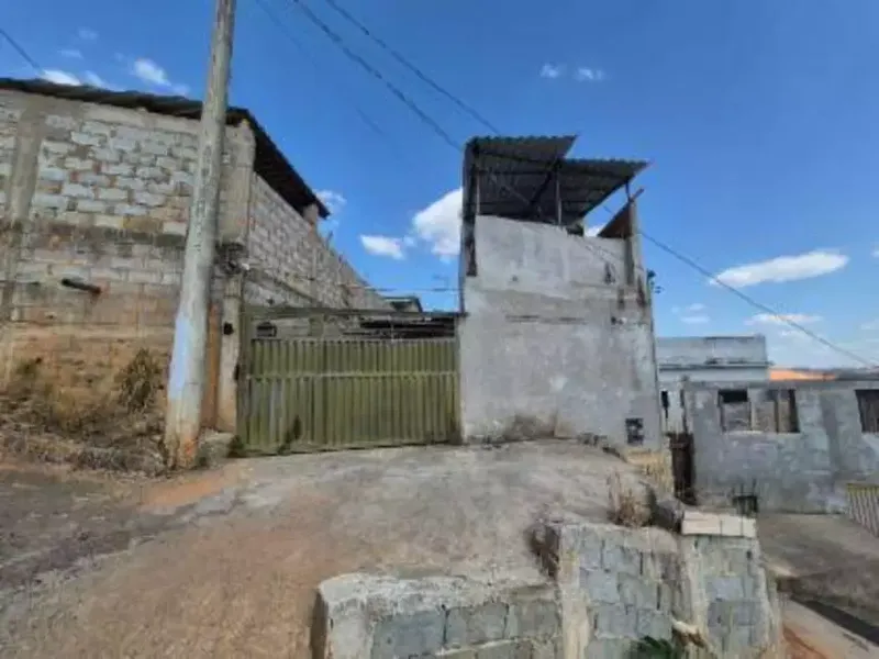 Casa em Leilão Extrajudicial